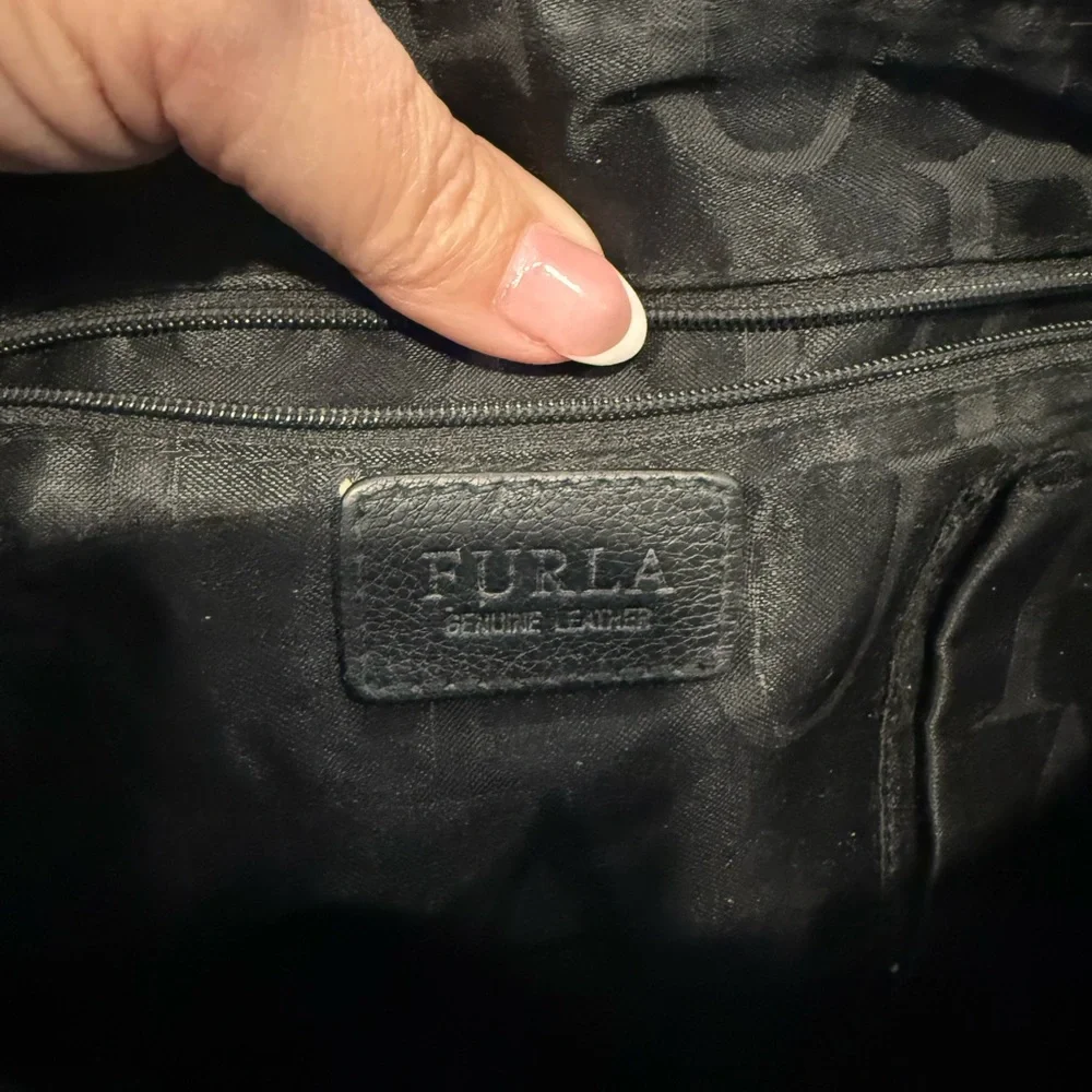Furla Black‎ Leather Shoulder Bag